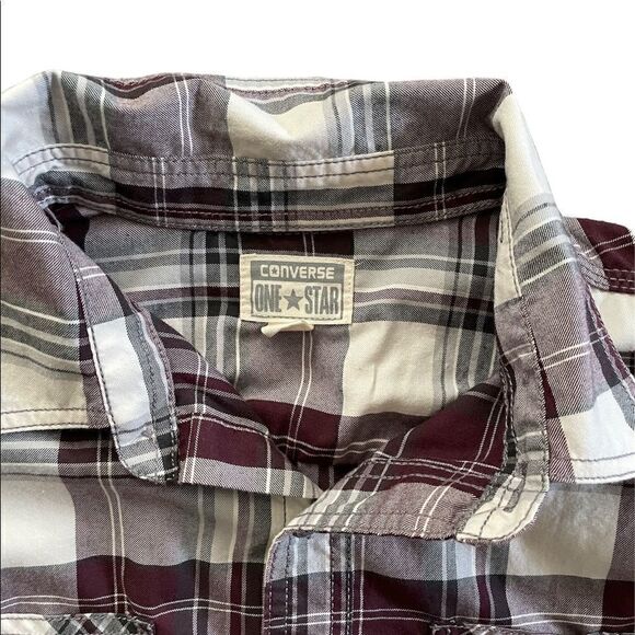 CONVERSE Plaid button down shirt size medium - Picture 3 of 5